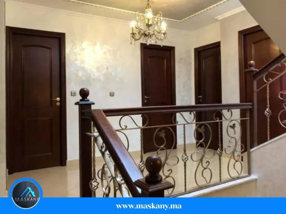 فيلا للبيع في بوبانة