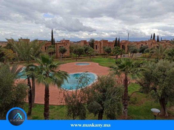 MAGNIFIQUE VILLA STYLE RIAD À MARRAKECH